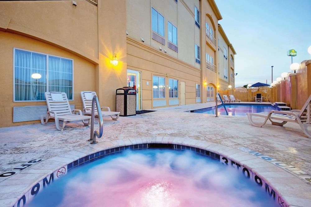 La Quinta By Wyndham Houston New Caney Eksteriør bilde