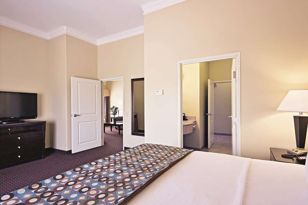 La Quinta By Wyndham Houston New Caney Rom bilde